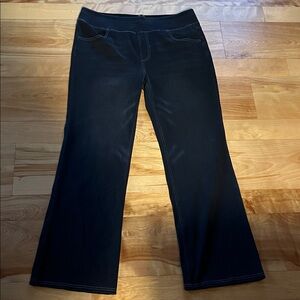 HALARA Black Pants with Gray Stitching
